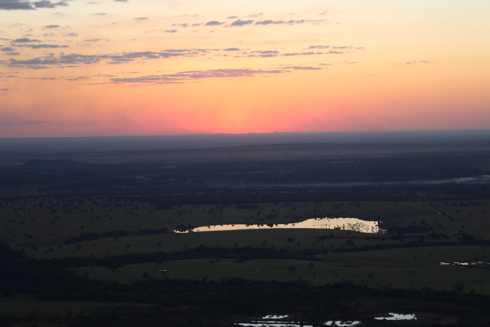 Imagem de referência de Área de Proteção Ambiental Estrada Parque de Piraputanga, descrito nos dados abertos como área de Proteção Ambiental Estrada Parque de Piraputanga de nível Estadual, localizado (a) em Dois Irmãos do Buriti (MS), Aquidauana (MS)