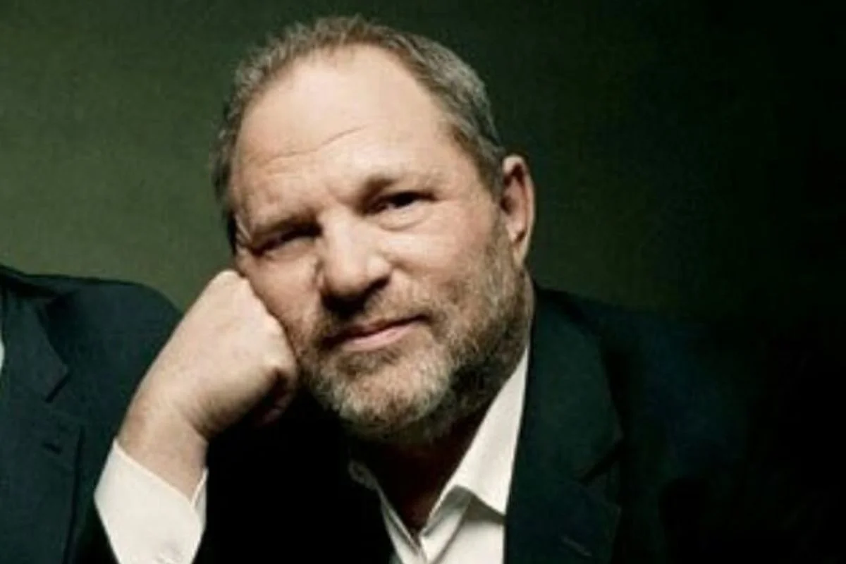 Foto colorida de Harvey Weinstein