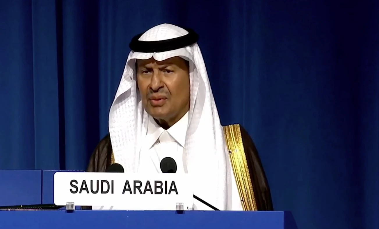 A Arábia Saudita descobre 110 milhões de toneladas de minerais de terras raras e minério contendo urânio em Madiã