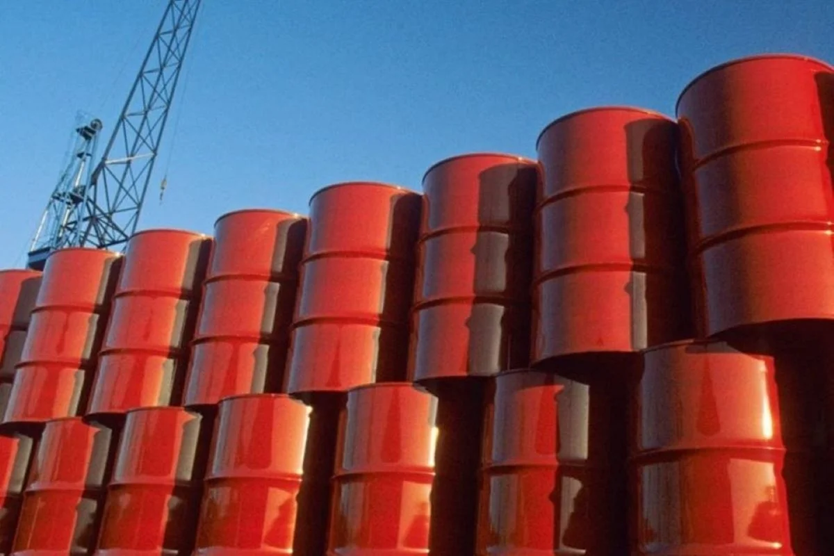 Imagem da matéria: Preço do petróleo tem nova disparada e barril se aproxima de US$ 110