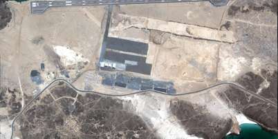 Os houthis chegaram &agrave; estrat&eacute;gica ilha Perim, no I&ecirc;men, a fim de aumentar controle de uma rota de navega&ccedil;&atilde;o vital na regi&atilde;o, ilustrada por uma foto de sat&eacute;lite de 11 de setembro de 2026. Foto: &copy; Airbus DS 2026 / RFI