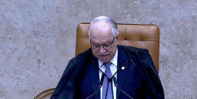 Edson Fachin, presidente do STF, durante abertura da sessão desta terça-feira, 15 Foto: Reprodução/TV Justiça