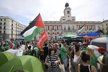 As imagens do acampamento na Puerta del Sol em Madri para protestar contra a crise habitacional