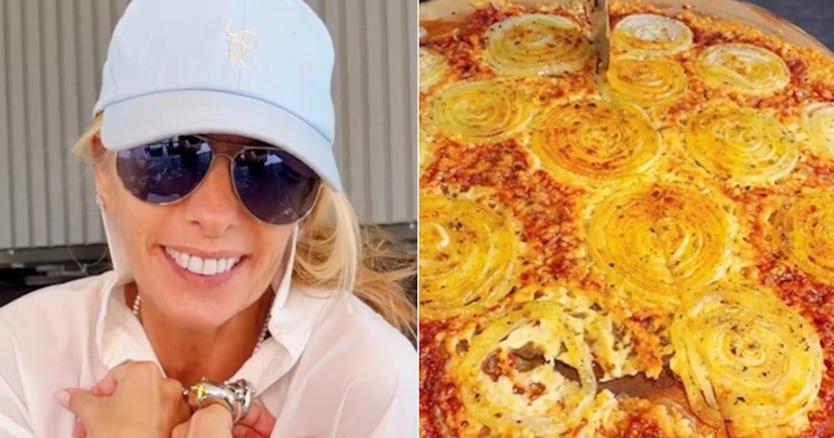 Adriane Galisteu ensina receita de pizza crocante para os amantes de cebola