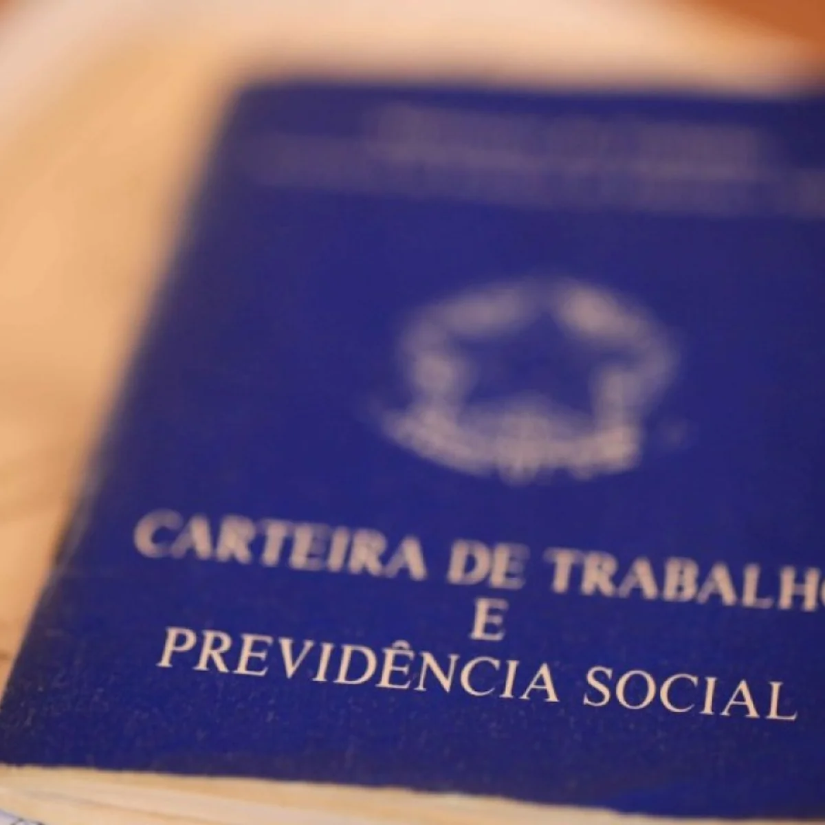 DF começa semana com 1,2 mil vagas de emprego e salários de até R$ 3,5 mil