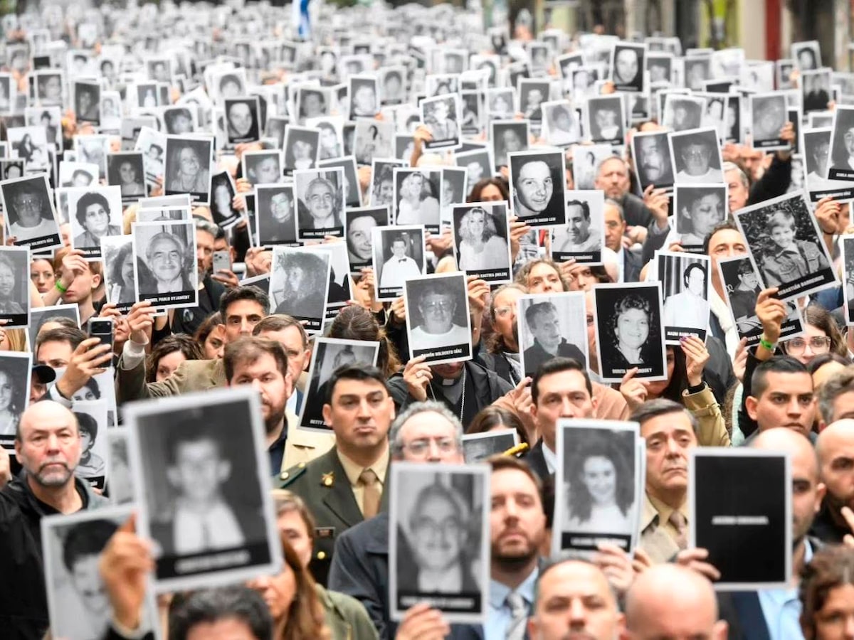 Justiça argentina acusa 7 iranianos e um libanês pelo atentado à organização judaica Amia