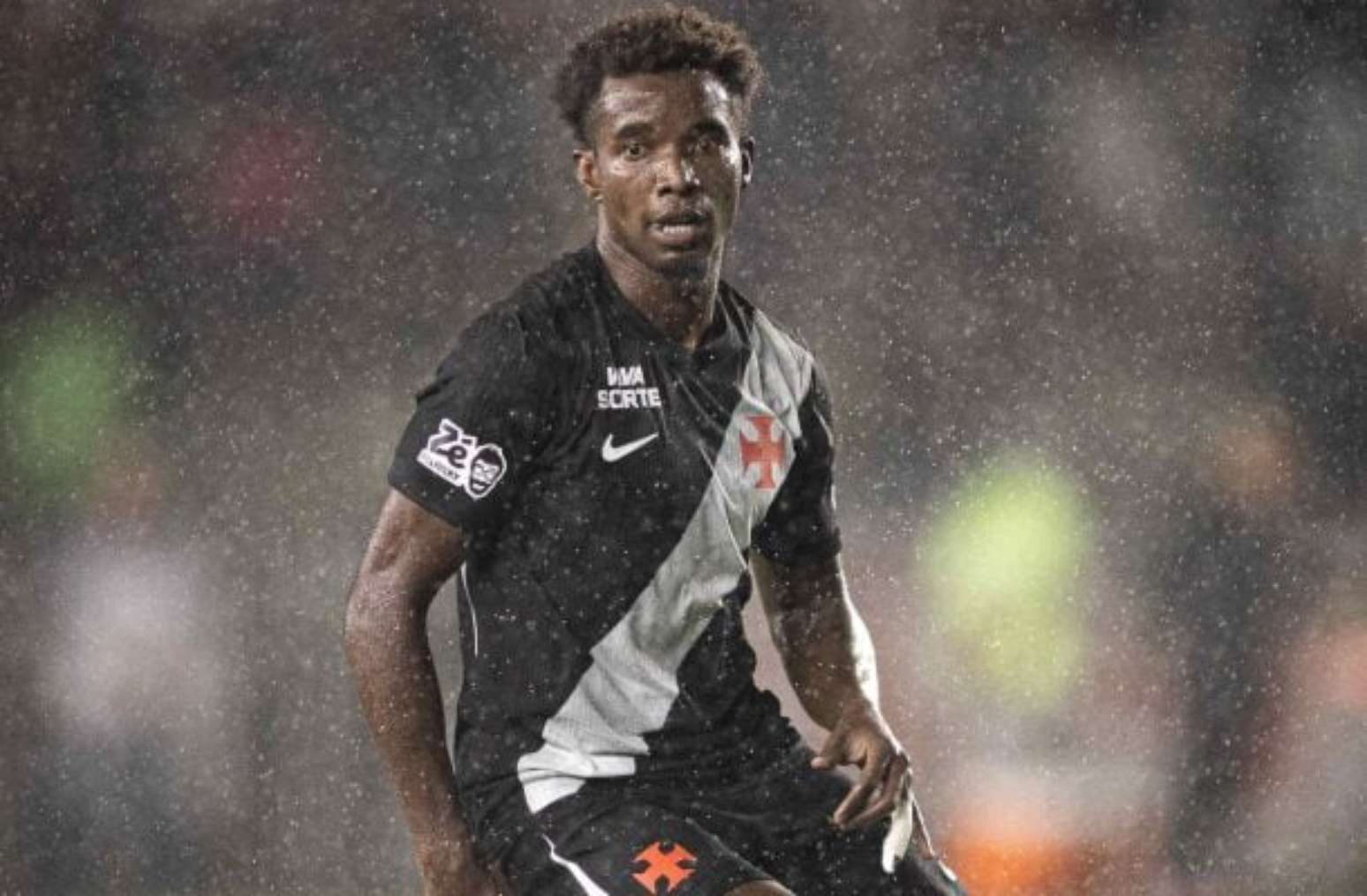 Thiago Mendes tem 11 participa&ccedil;&otilde;es em gols na temporada pelo Vasco &ndash;