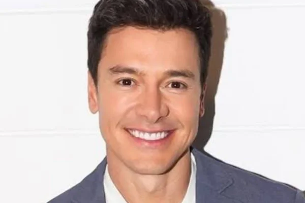 Rodrigo Faro vira réu mais uma vez após propaganda; Justiça marca audiência