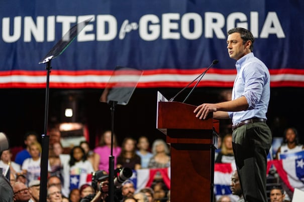 O 'ângulo Ossoff': o senador versado em mídia empresta de Obama enquanto as especulações sobre 2028 ganham força