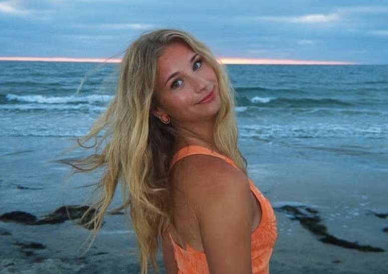 Jogadora de vôlei de 16 anos sofre graves ferimentos no cérebro após ser atropelada nos EUA