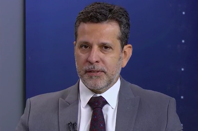 JR ENTREVISTA: Pé-de-Meia evita abandono de 370 mil jovens e gera R$ 180 bilhões, diz ministro