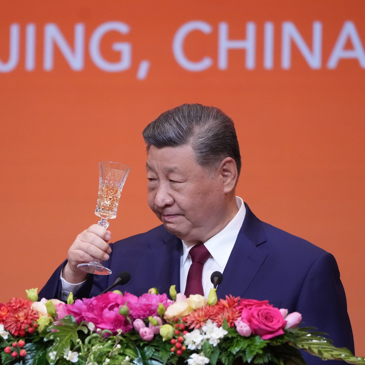 China expulsa do Partido Comunista general e comandante acusados ​​de corrupção