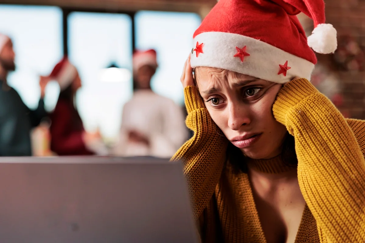 mulher triste no natal (pedido)