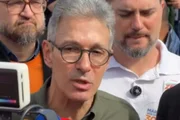 Zema tenta segurar candidatura em meio à pressão de bolsonaristas e aliados