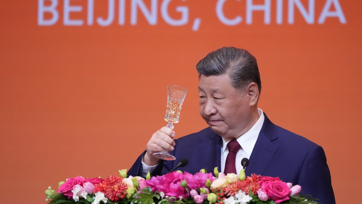 China expulsa do Partido Comunista general e comandante acusados ​​de corrupção