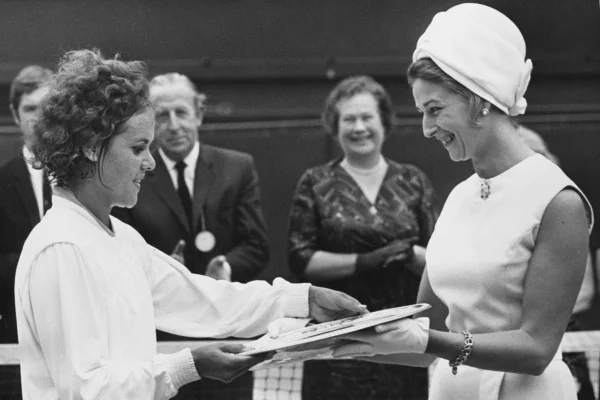 Alexandra de Kent: conheça a princesa que foi dama de honra de Elizabeth II