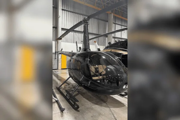 Operação mira esquema de pirâmide e apreende helicóptero de R$ 10 milhões - destaque galeria