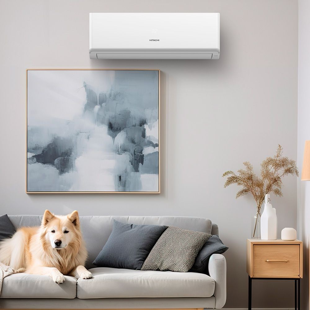 Air Home 600 de 9.000 BTUs pede pouco espaço de parede: a evaporadora mede 27 cm de altura por 74,5 cm de largura e 21,5 cm de profundidade, com vazão de ar declarada de 550 m³/h pela própria fabricante do aparelho — Foto: Reprodução / Internet