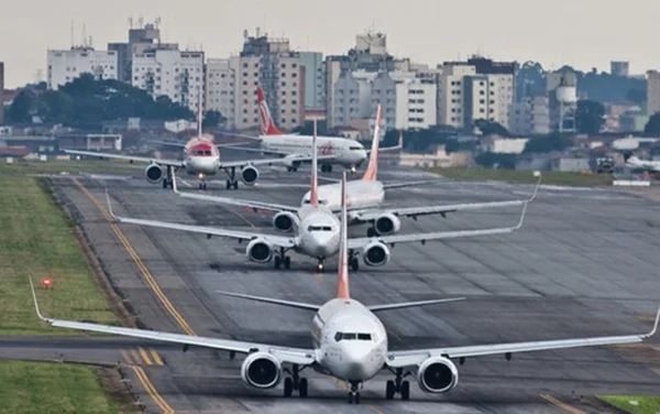 Nevoeiro em São Paulo causa cancelamento de voos em Guarulhos e Congonhas