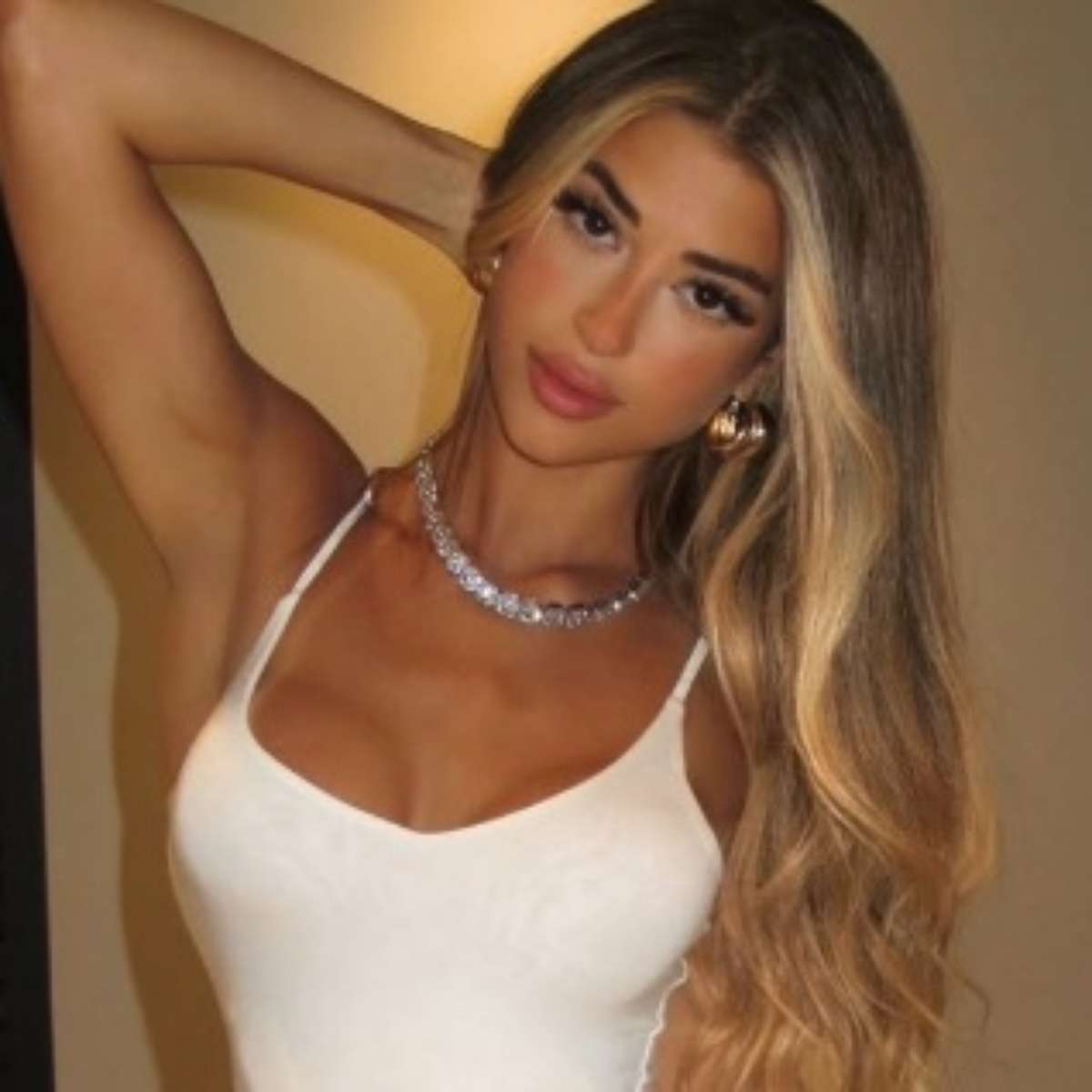 Estudante de Medicina e 23 anos mais nova: quem é a influenciadora apontada como affair de Cauã Reymond
