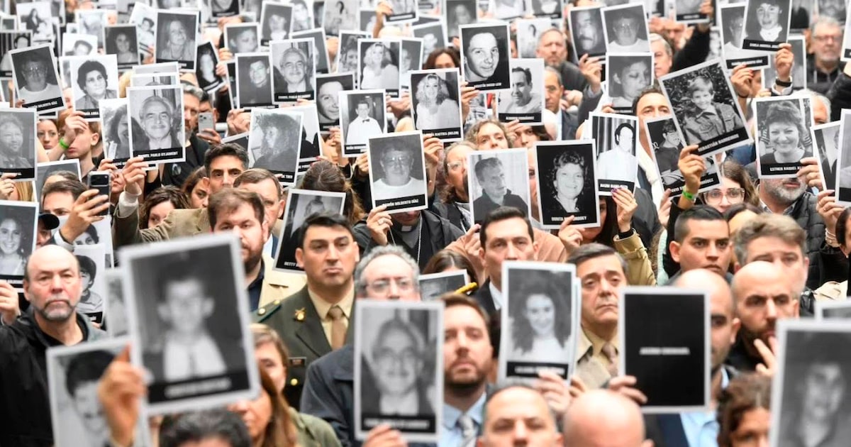 Justiça argentina acusa 7 iranianos e um libanês pelo atentado à organização judaica Amia