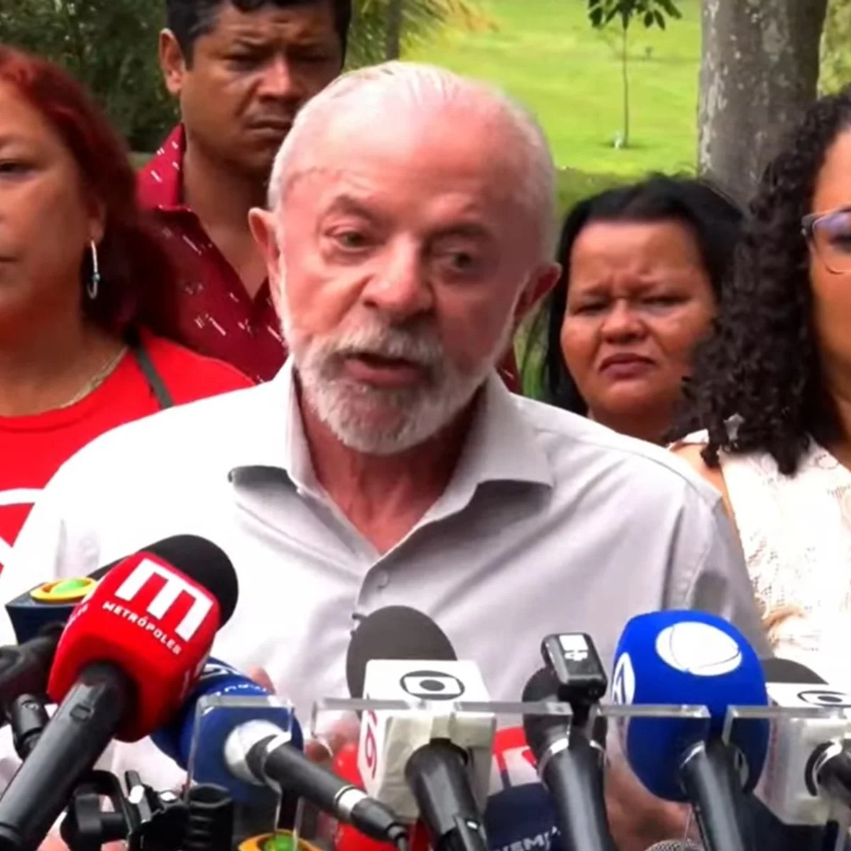 Lula diz que presidente do TSE "não pode ter lado político"