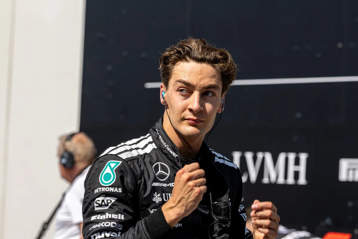 Mercedes confirma trocas no motor de Russell, que será punido em Singapura