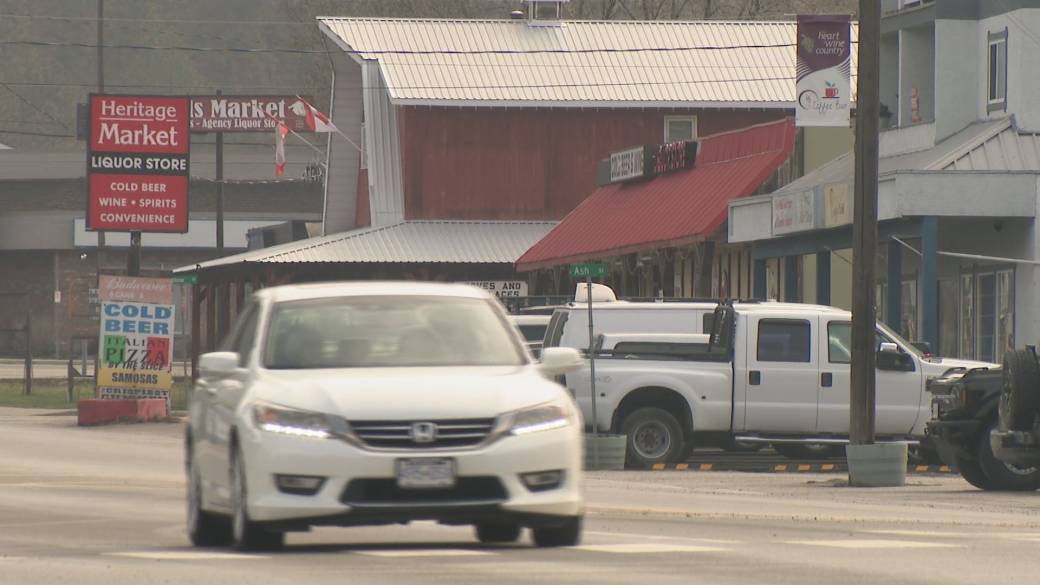 Click to play video: 'Okanagan Falls may soon be incorporated'