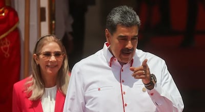 Juez cita a Maduro y a Cilia Flores al tribunal mañana para responder a nuevos cargos