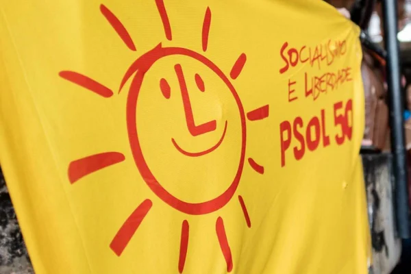 Federação Psol/Rede não supera cláusula de barreira por 185 votos
