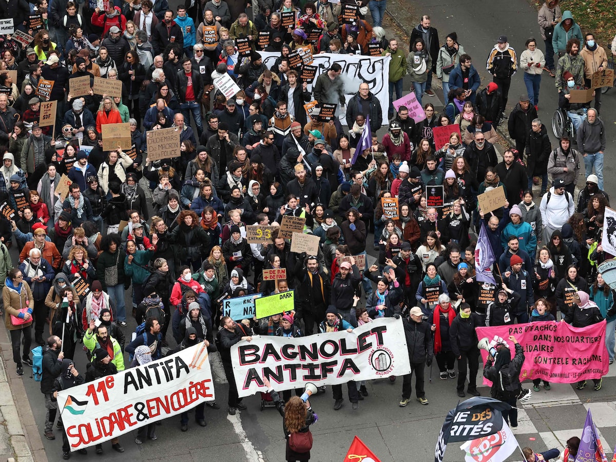 Protestos na França: 135 pessoas foram presas; polícia usa bombas para conter manifestações