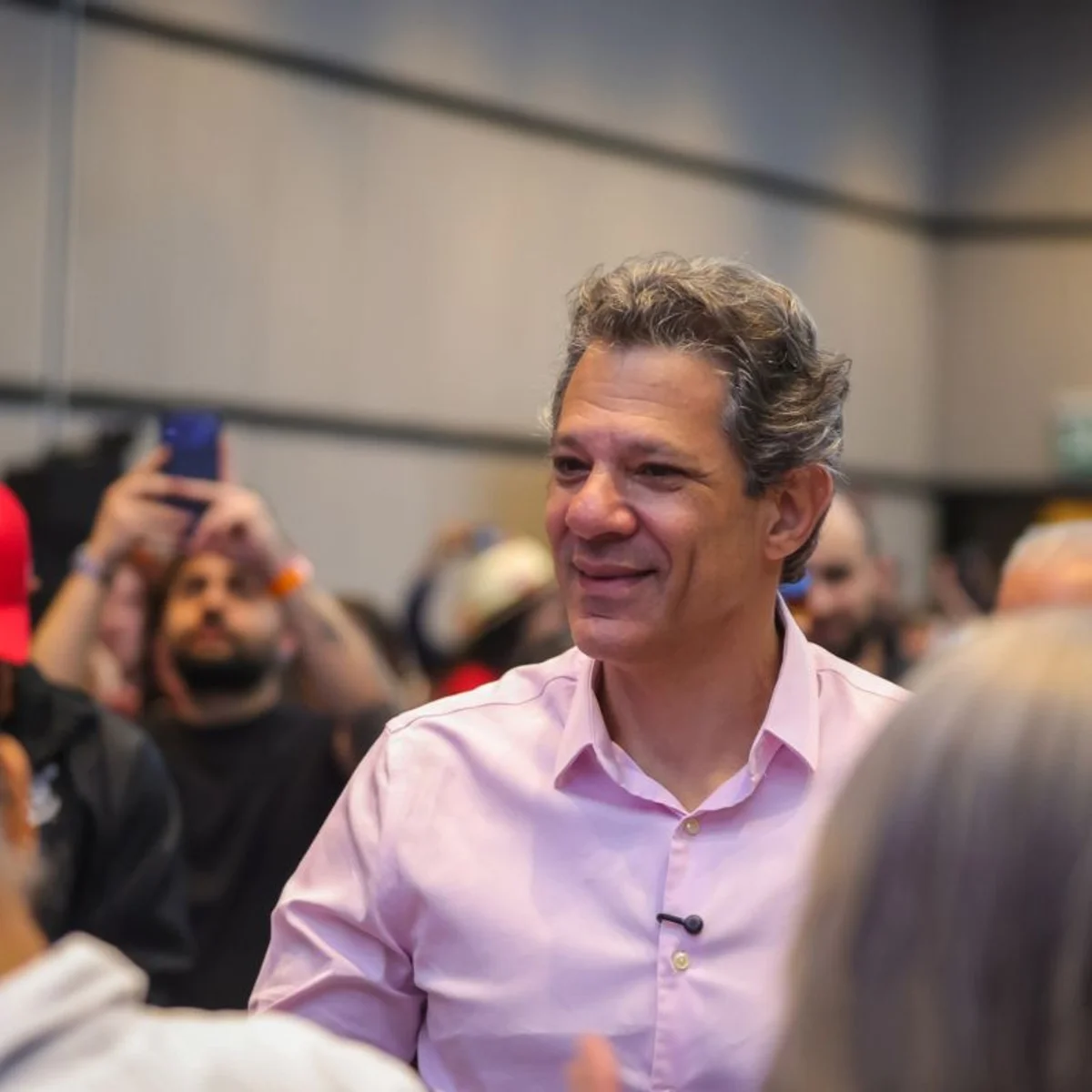 Após derrotas, Haddad ainda é nome do PT mas tem futuro incerto para 2030