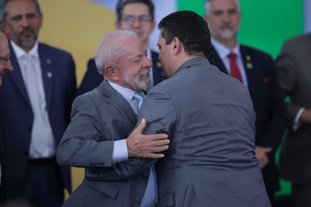 Fim da 6x1 tem semana decisiva com luz verde de Alcolumbre e pressa de Lula