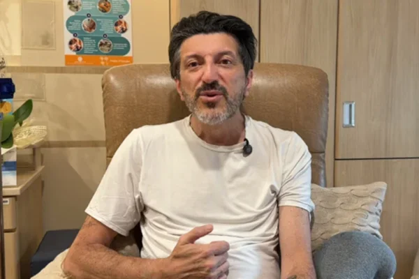 Fãs pedem que Aeroporto de Guarulhos ganhe nome de Lito Sousa