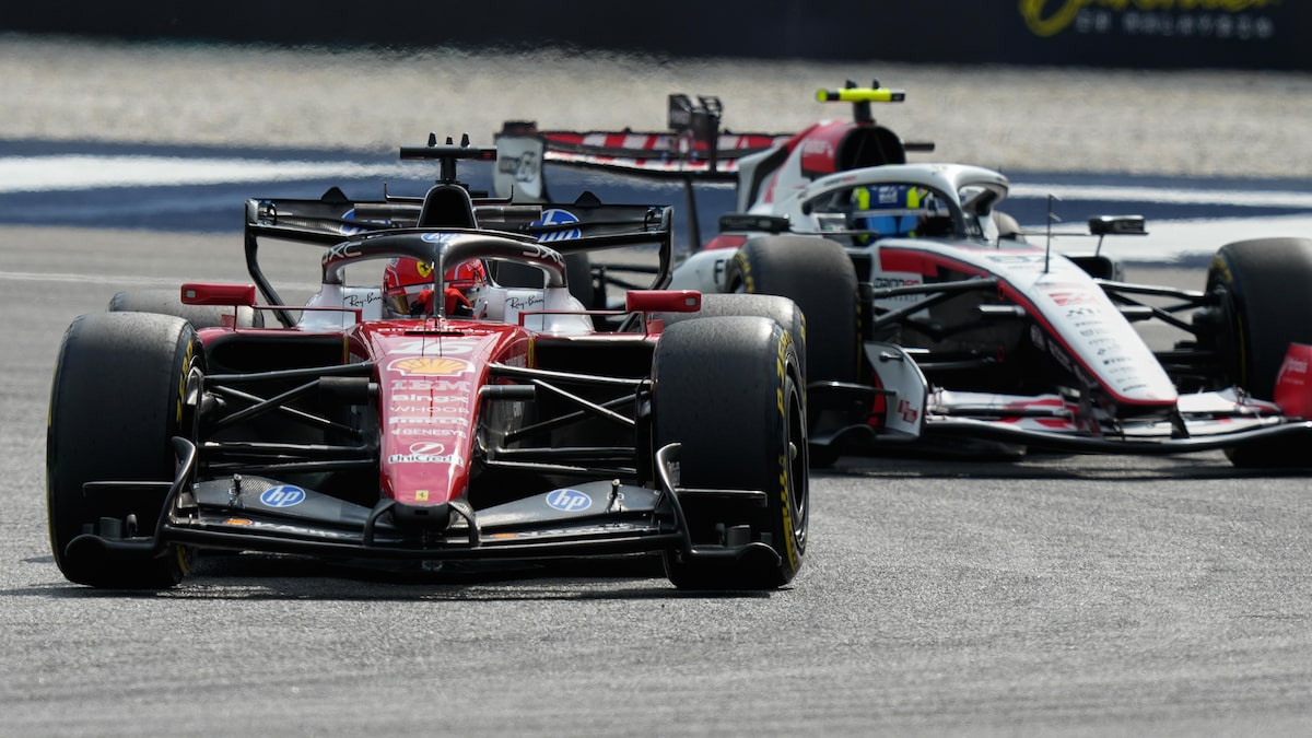 F1: Leclerc lidera 2º treino livre do GP do Bahrein marcado por confusão entre Hamilton e Bortoleto