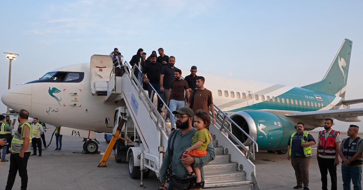 Voos iranianos pousam no Iraque em Najaf após isenção de sanções dos EUA