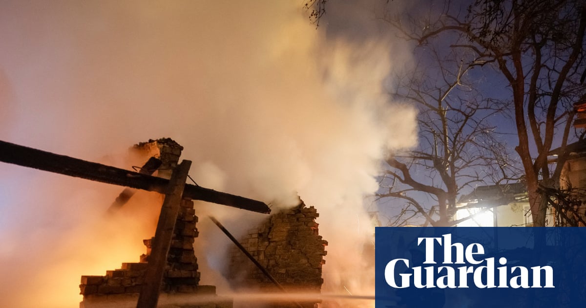 Breve sobre a guerra na Ucrânia: Rússia ataca a rede elétrica, causando sete mortes no maior ataque energético dos últimos meses