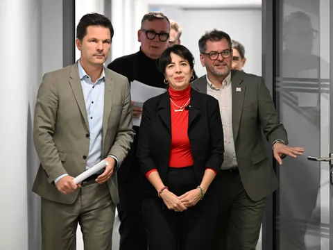 O prefeito de Bremen alerta contra a cláusula de extremismo no equalização financeira entre os estados