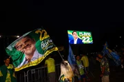 Telão à disposição dos apoiadores