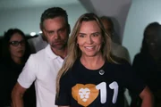 Imagem da matéria: Panfleto distribuído em ato de Grass tem número errado de Celina