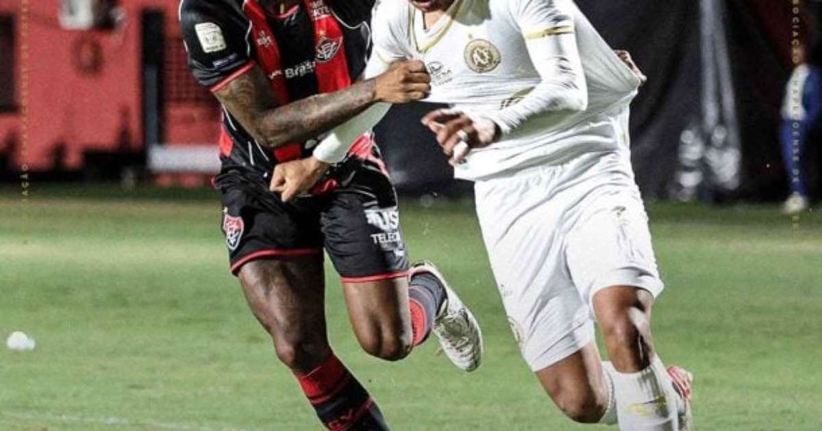 Erick e Matheuzinho comandam goleada do Vitória sobre a Chapecoense
