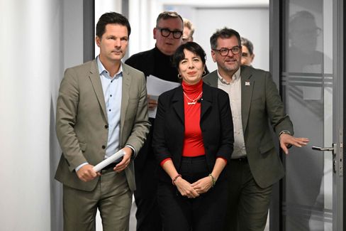 O prefeito de Bremen alerta contra a cláusula de extremismo no equalização financeira entre os estados