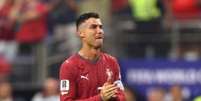 Cristiano Ronaldo antes de abandonar a deleg&ccedil;&atilde;o de Portugal - Foto: Reprodu&ccedil;&atilde;o/X @Cr7 / Jogada10