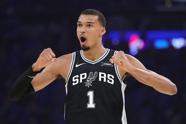 Wembanyama critica astros da NBA ligados a apostas esportivas: “Triste” - destaque galeria