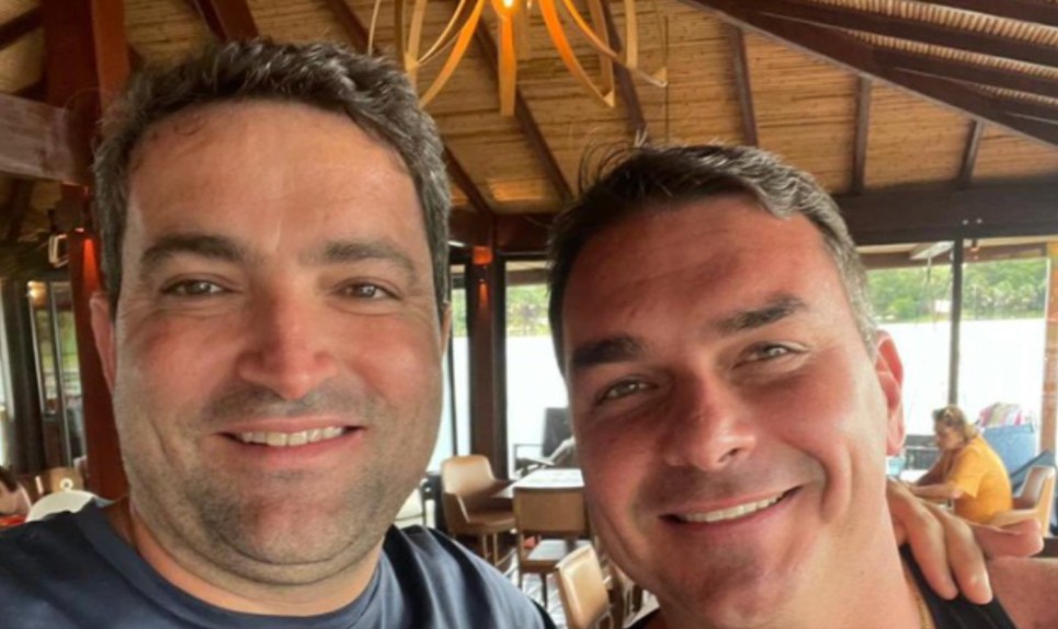 Avião de Willer Tomaz pode ter sido usado em fuga de Flávio Bolsonaro, segundo PF