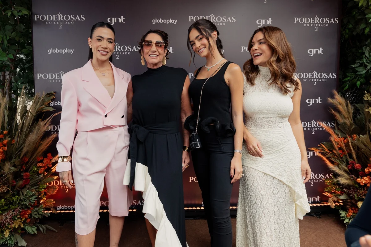 Karine Carrijo, Margareth Serrão, Lara Prado e Lara Menezes