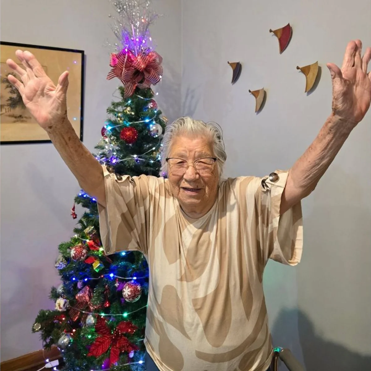 Idosa de 101 anos é batizada pela primeira vez na Igreja Católica